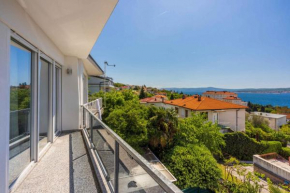 Apartments in Crikvenica 45073